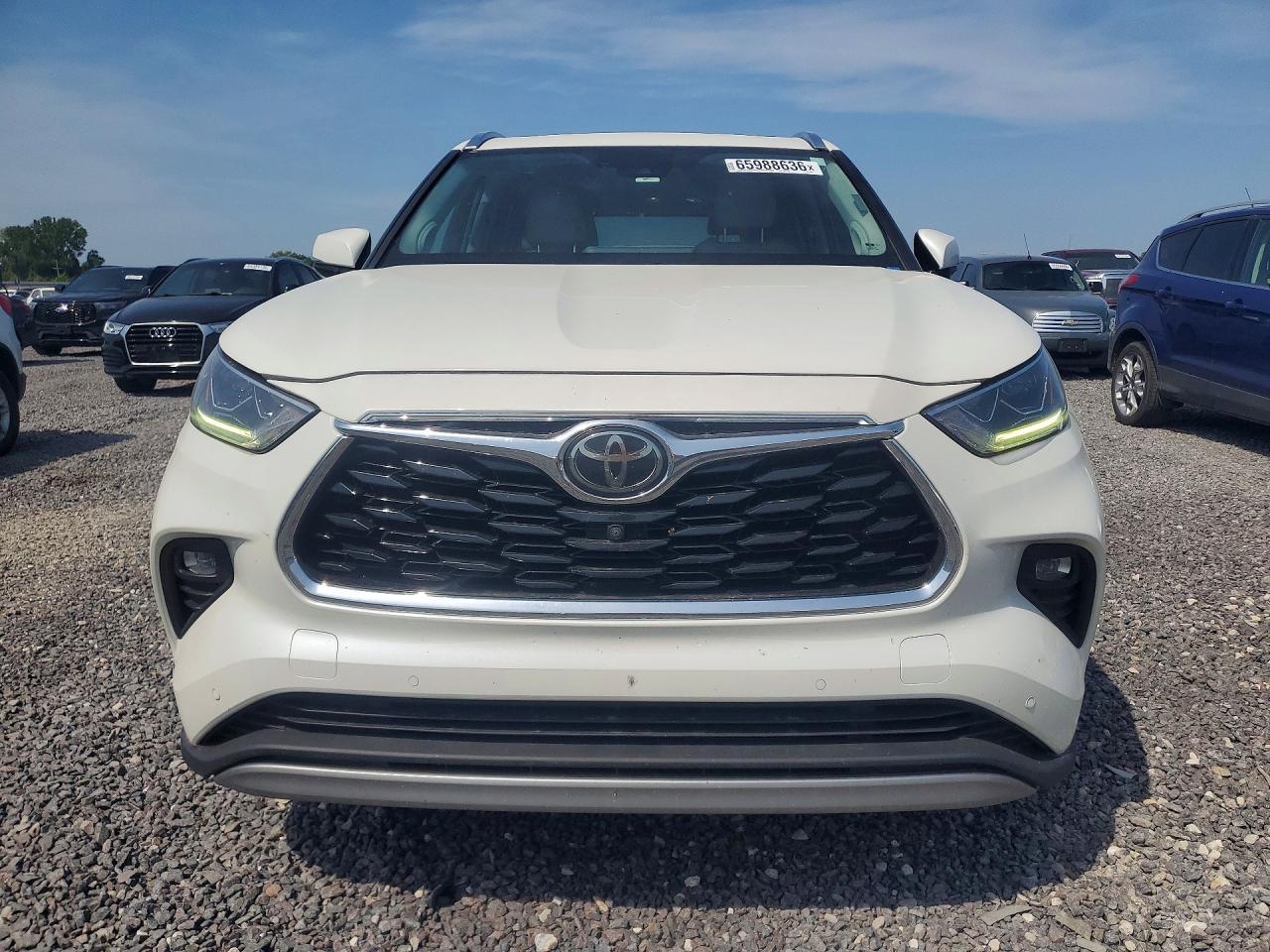 2020 Toyota Highlander Platinum - Фото 5