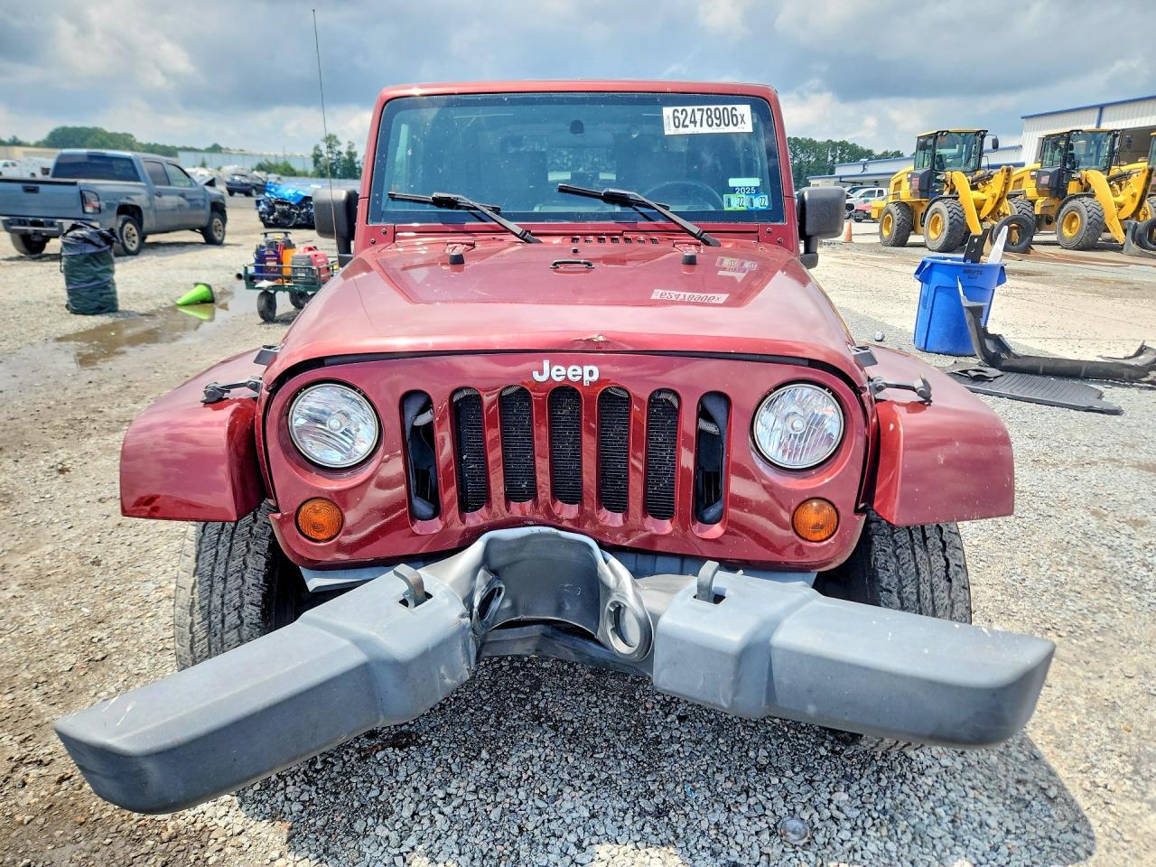 2010 Jeep Wrangler Sahara - Image 5