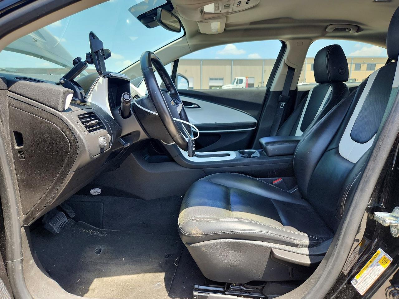 2012 Chevrolet Volt - Image 7