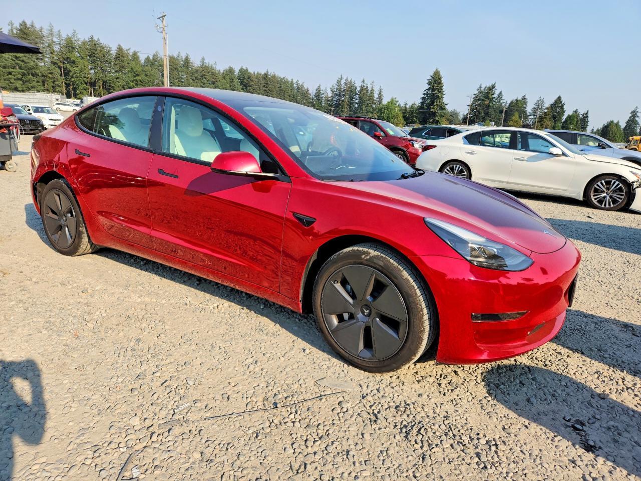 2023 Tesla Model 3 - Image 4
