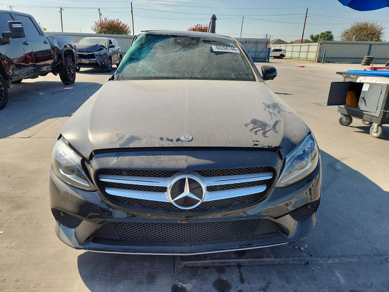 2020 Mercedes-Benz C 300 4Matic - Фото 5