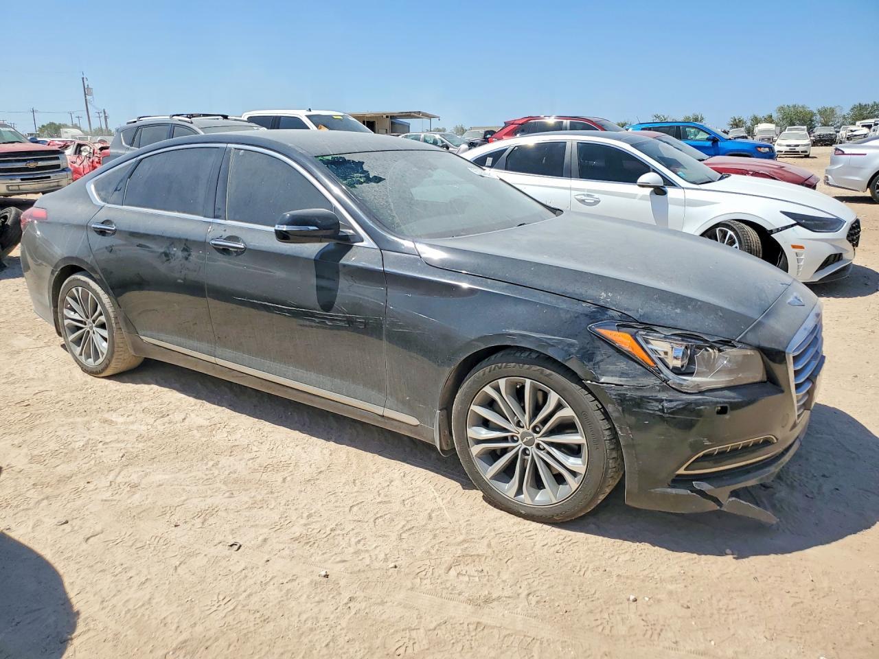 2016 Hyundai Genesis 3.8L - Фото 4