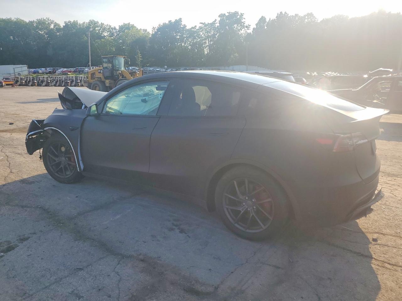 2022 Tesla Model Y - Image 2