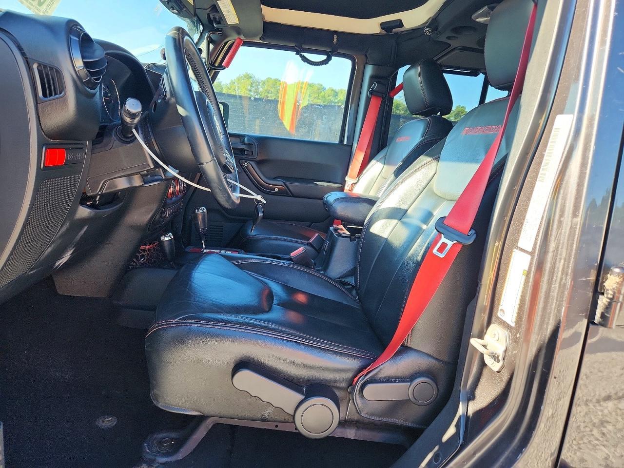 2017 Jeep Wrangler Unlimited Rubicon - Image 7