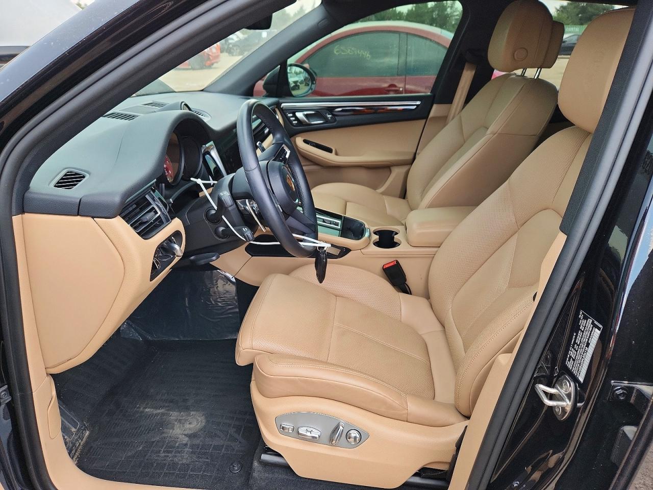 2023 Porsche Macan S - Image 7