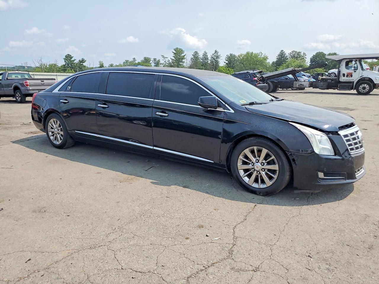 2015 Cadillac Xts Limousine - Фото 4