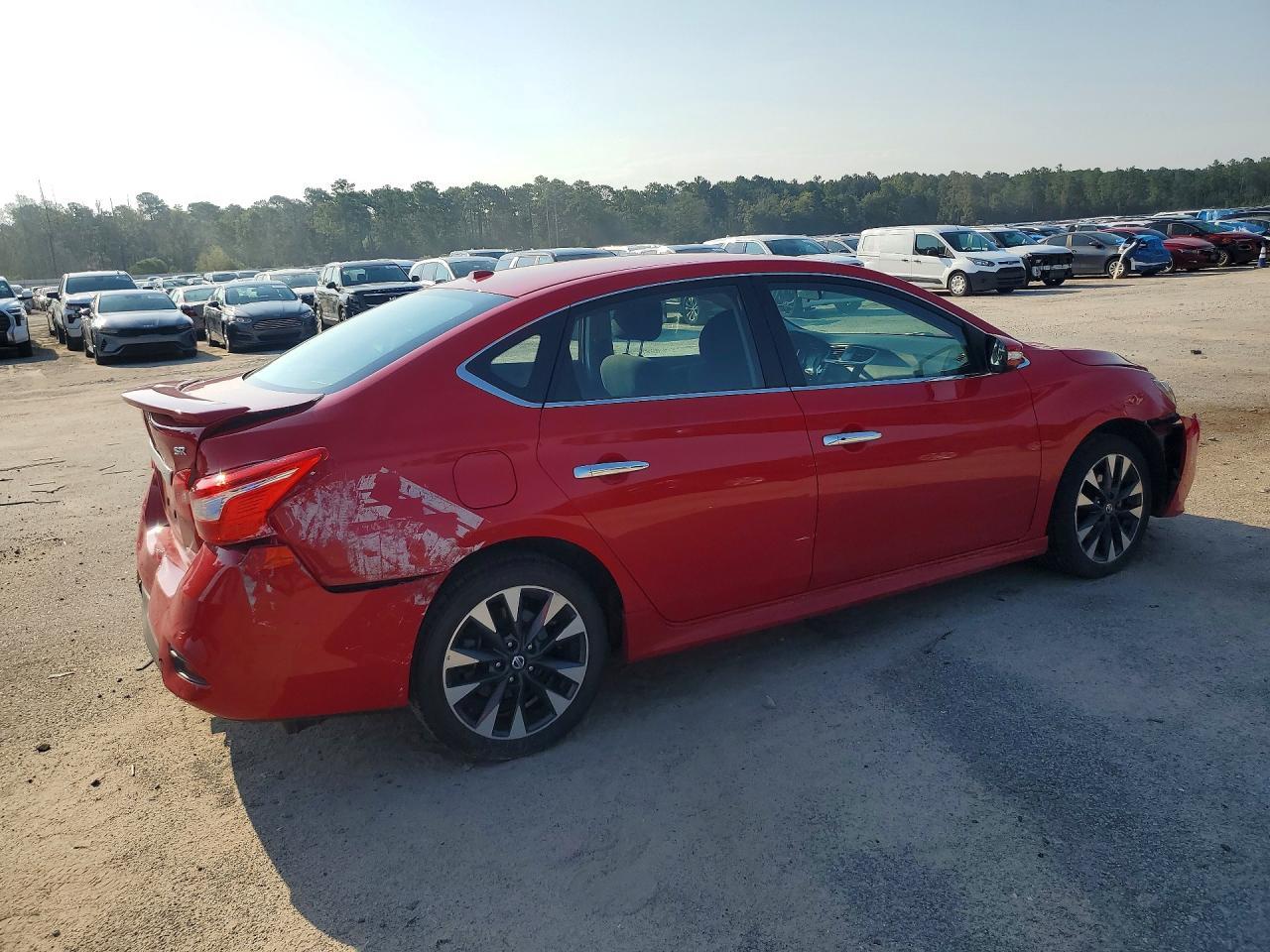 2019 Nissan Sentra Sr - Image 3