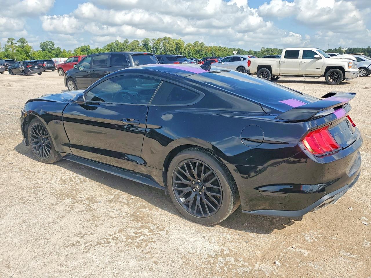 2022 Ford Mustang Gt - Image 2