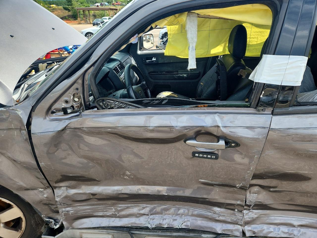 2010 Ford Escape Limited - Image 7