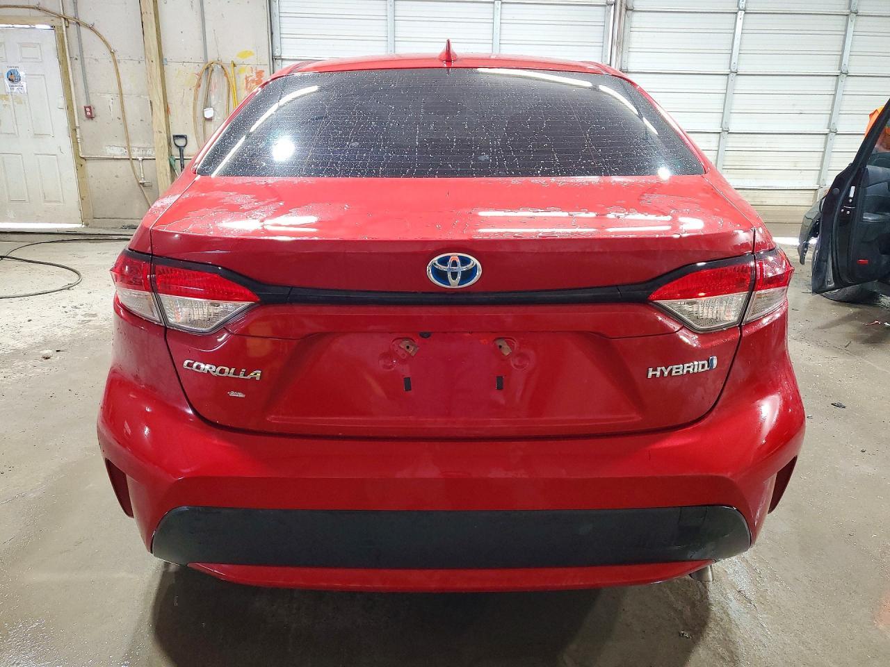 2021 Toyota Corolla Le - Фото 6