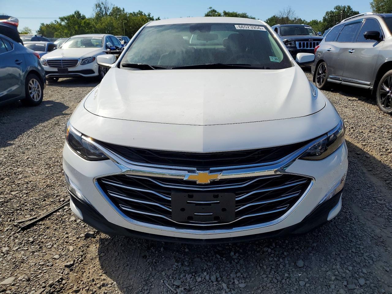 2024 Chevrolet Malibu Ls - Image 5