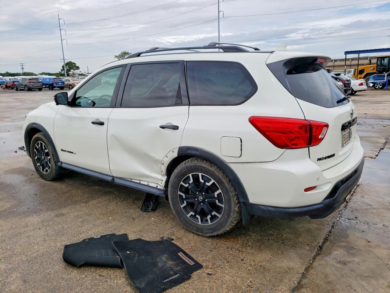 2019 Nissan Pathfinder Sl - Фото 2