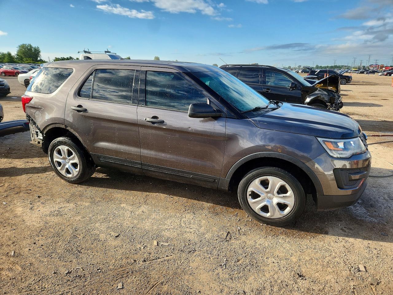 2017 Ford Explorer Police Interceptor - Фото 4