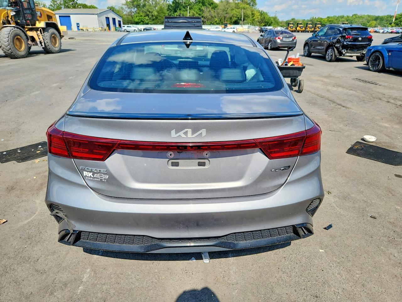2023 Kia Forte Gt Line - Фото 6