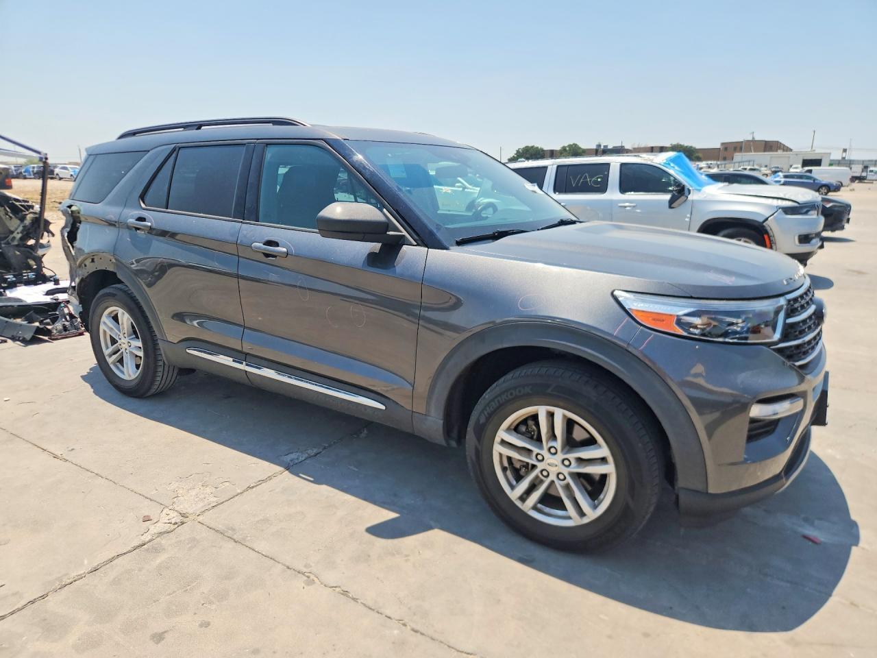 2020 Ford Explorer Xlt - Image 4