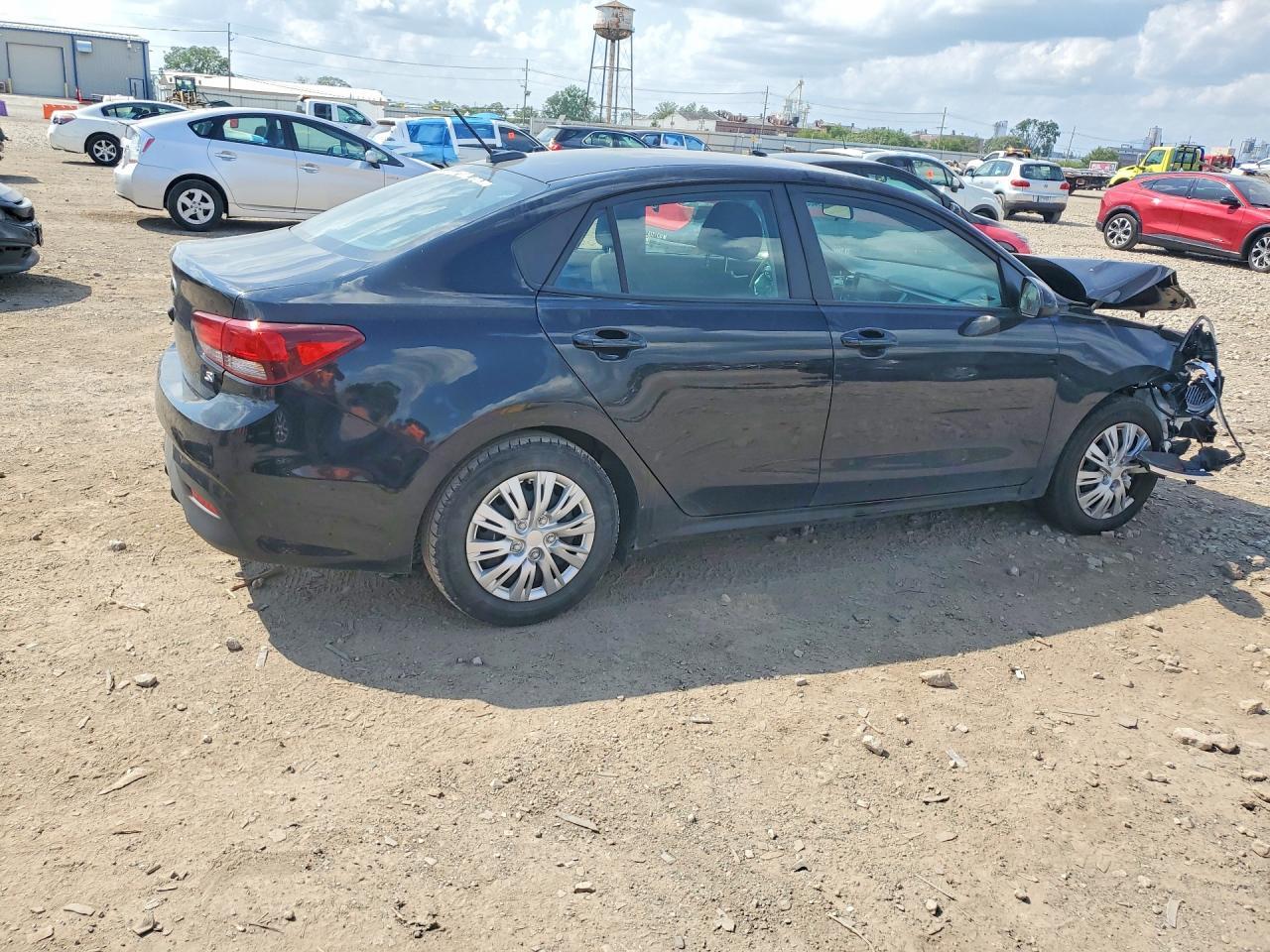 2020 Kia Rio S - Фото 3