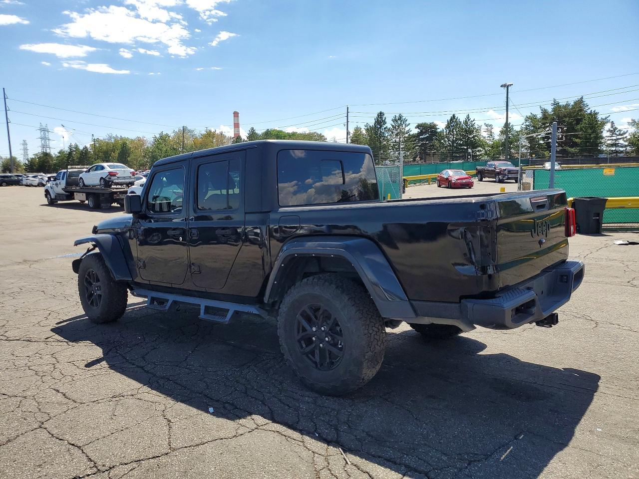 2022 Jeep Gladiator Sport - Фото 2