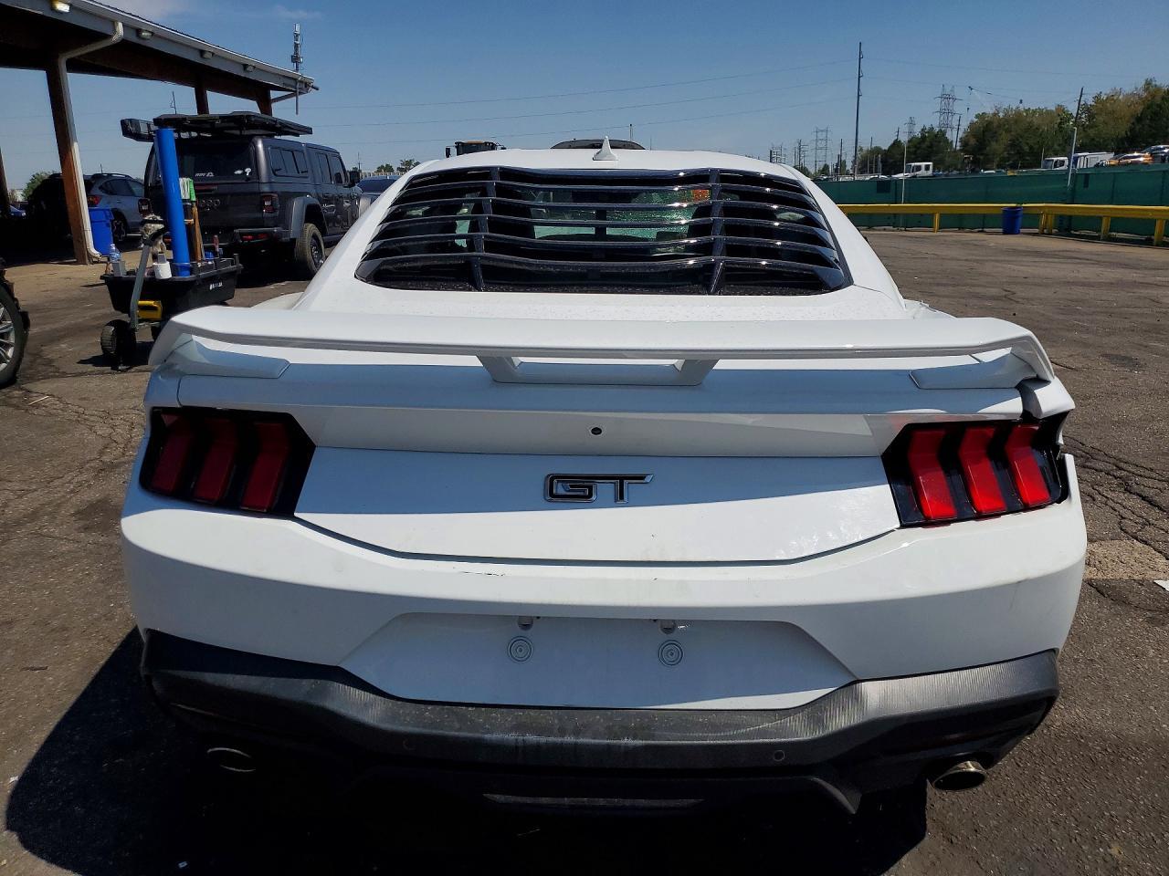 2024 Ford Mustang Gt - Image 6
