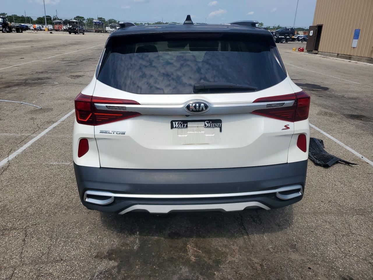 2021 Kia Seltos S - Image 6