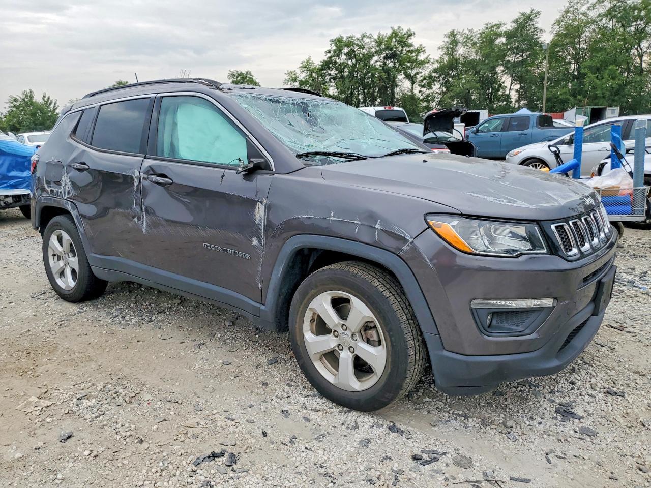 2021 Jeep Compass Latitude - Фото 4