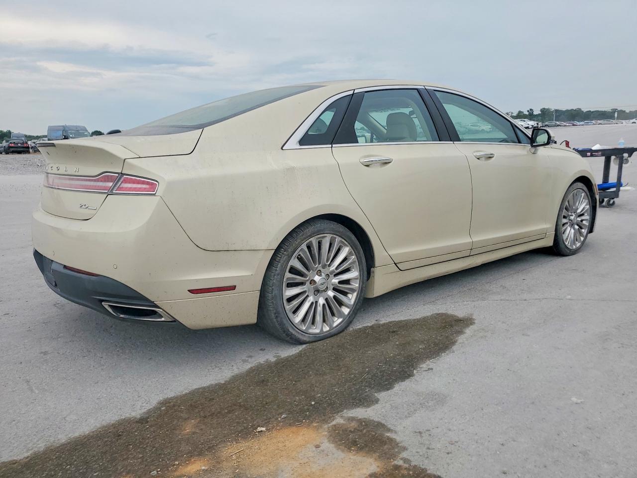 2014 Lincoln All Other - Фото 3