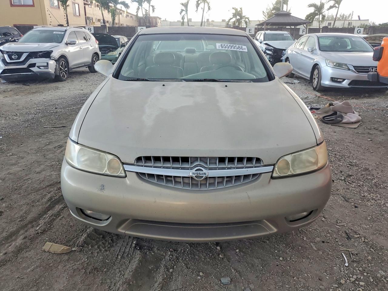 2004 Nissan Altima Gxe - Image 5