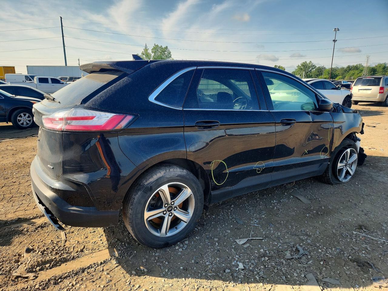 2024 Ford Edge Sel - Image 3