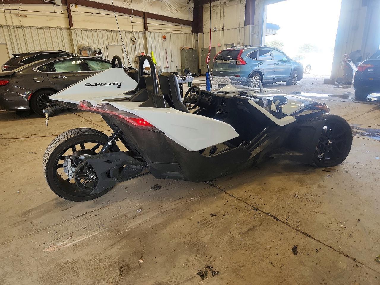2024 Polaris Slingshot S With Technology Package - Фото 3