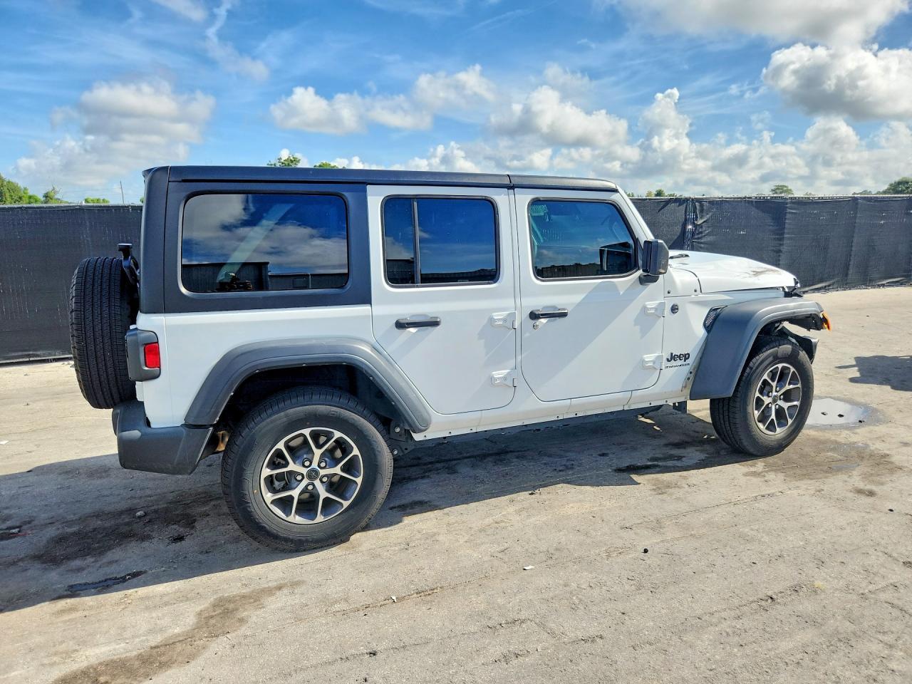 2024 Jeep Wrangler Sport - Фото 3