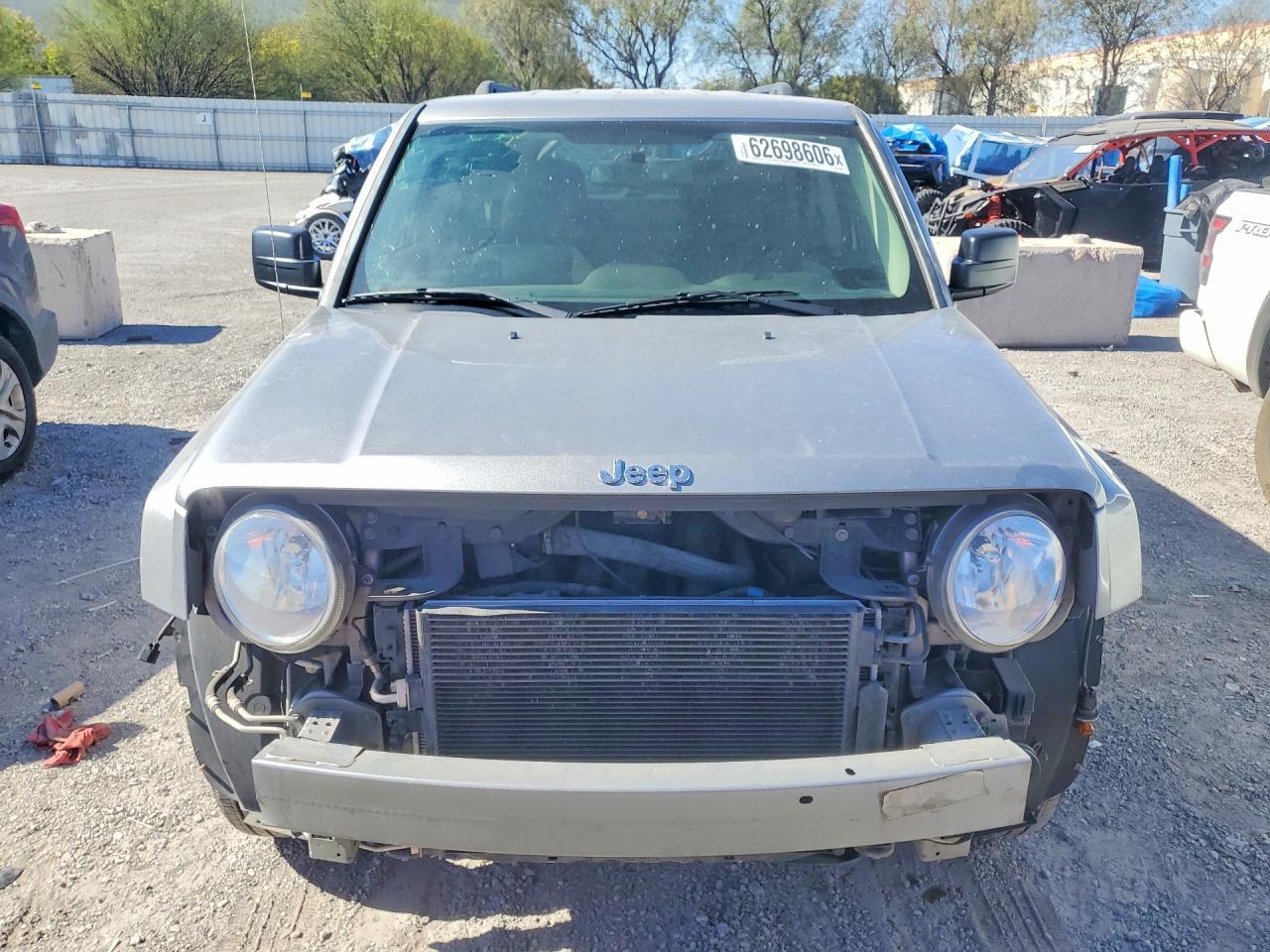 2014 Jeep Patriot Latitude - Фото 5