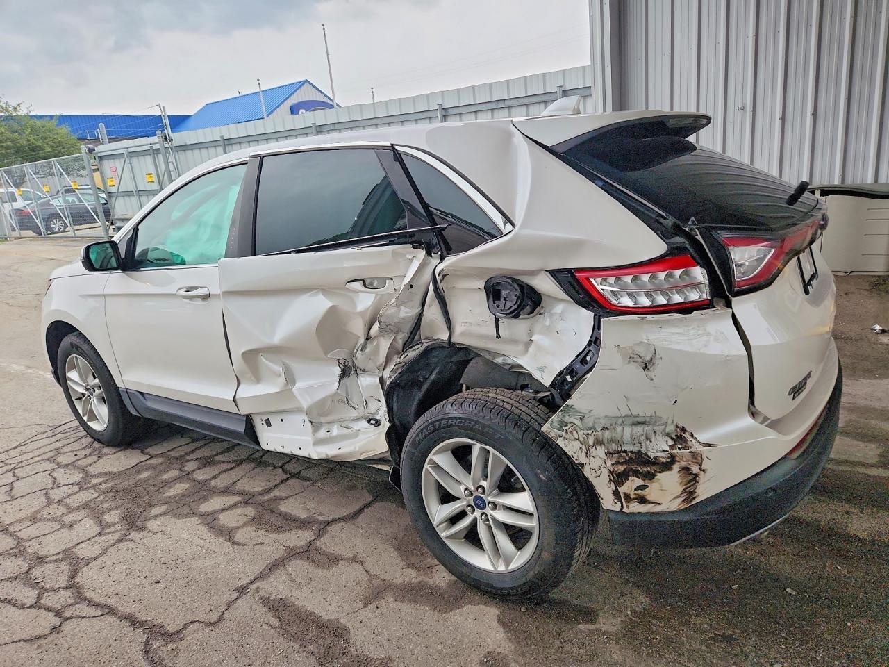 2017 Ford Edge Sel - Image 2