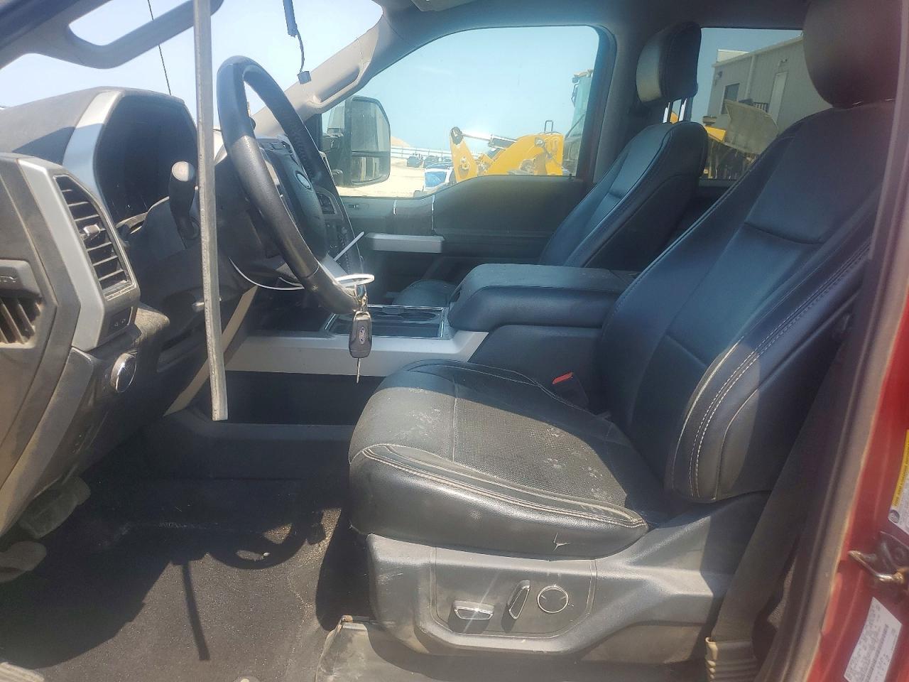 2019 Ford F350 Super Duty - Фото 7