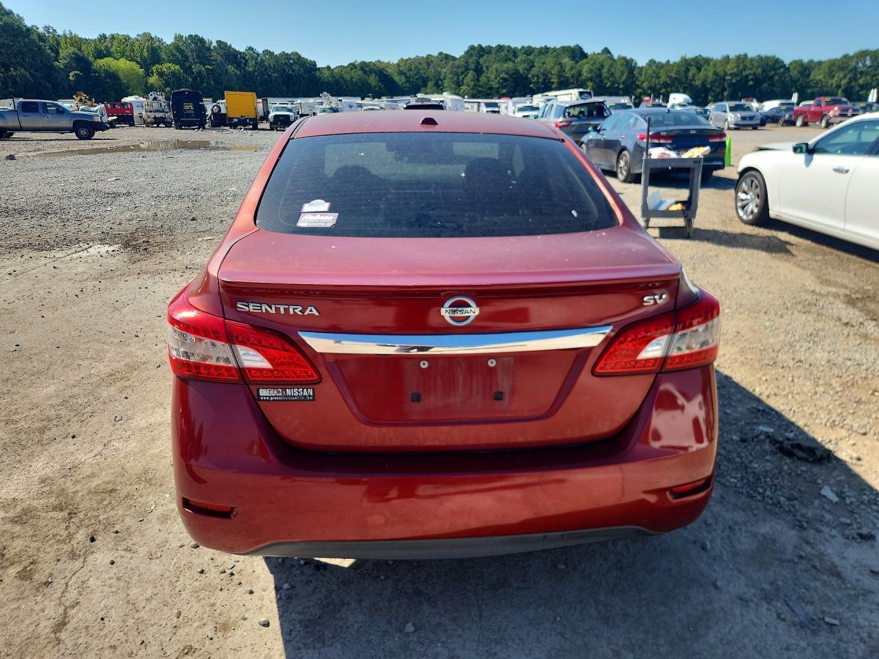 2015 Nissan Sentra - Image 6