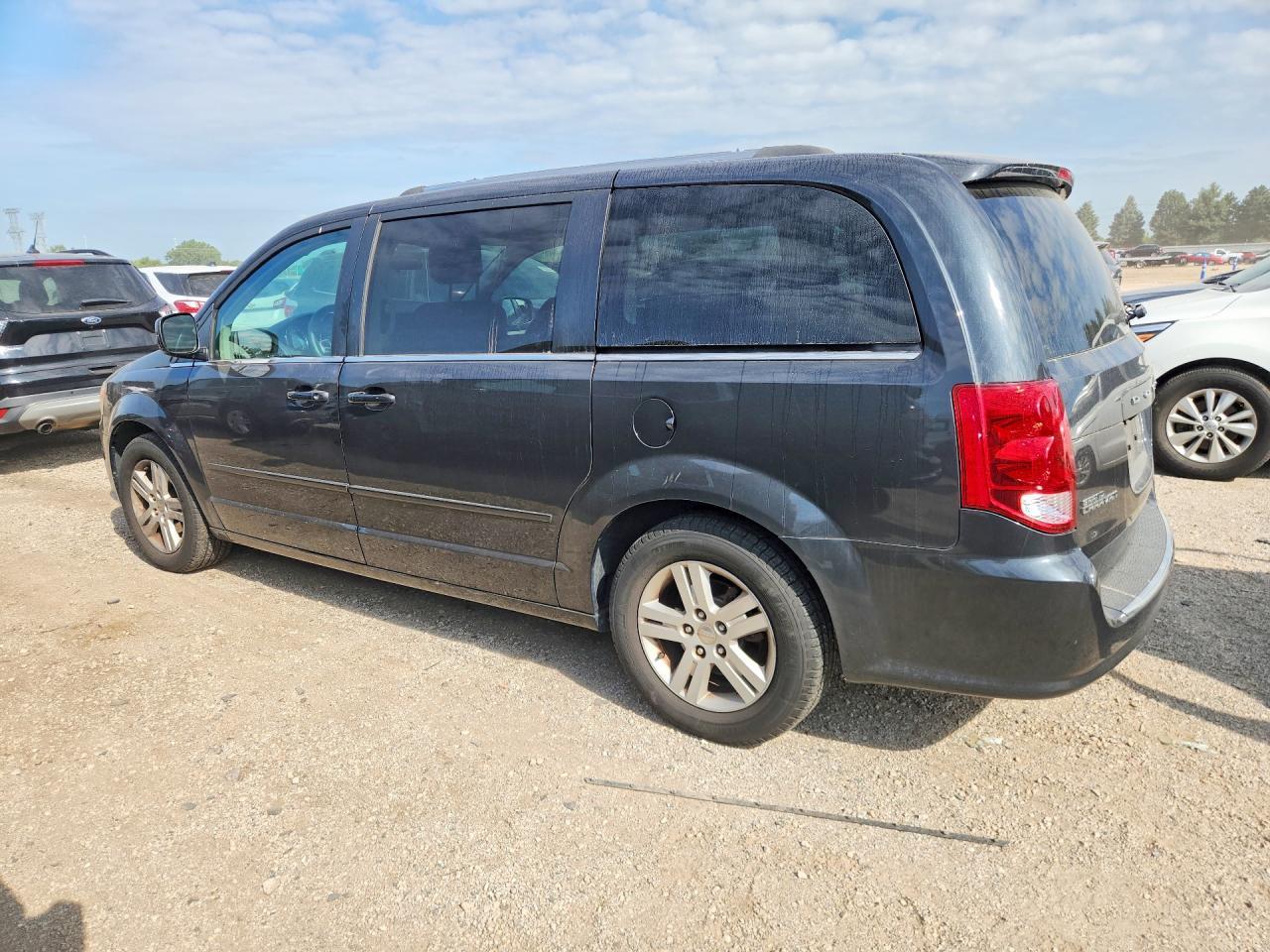 2011 Dodge Grand Caravan Crew - Фото 2