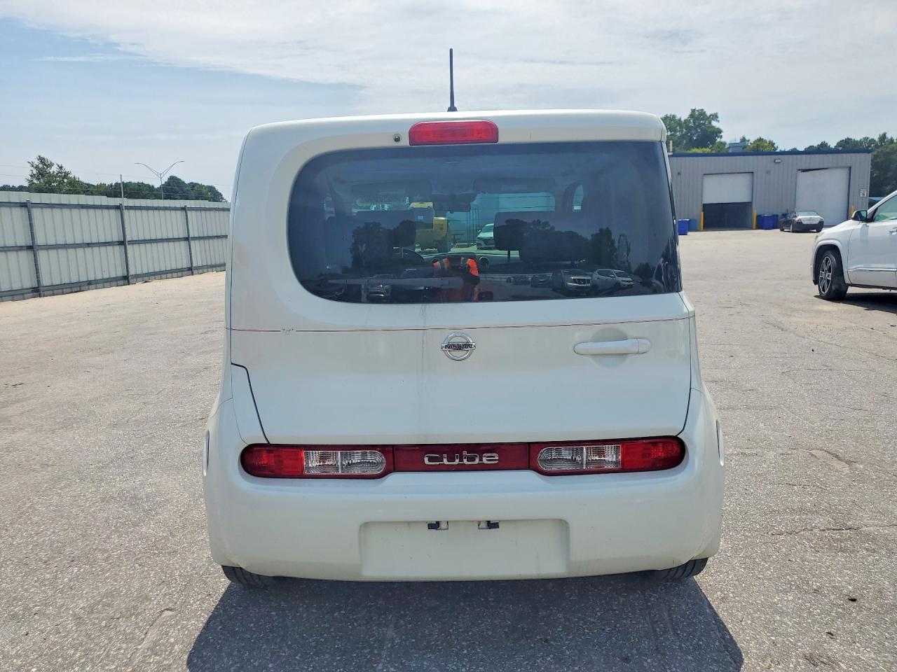 2010 Nissan Cube 1.8 - Фото 6