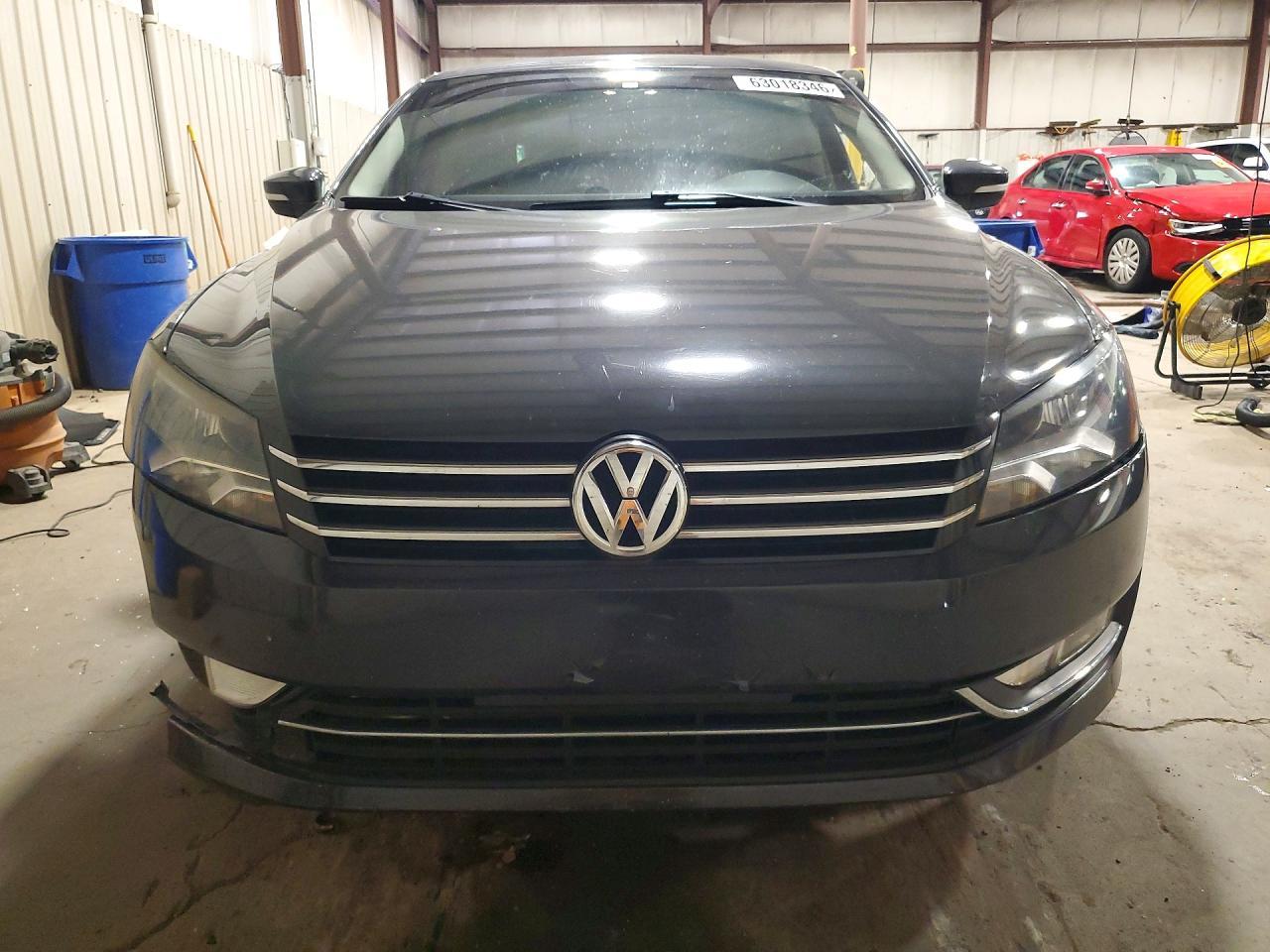 2015 Volkswagen Passat Se - Image 5