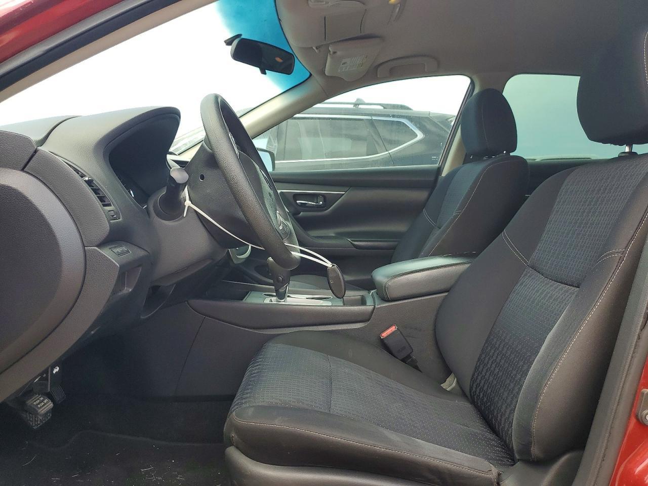 2016 Nissan Altima 2.5 S - Фото 7