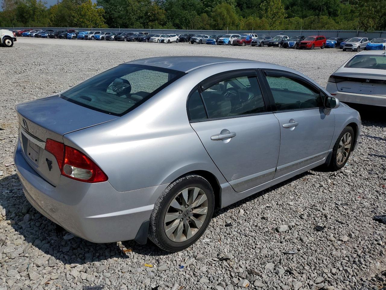 2010 Honda Civic Ex - Фото 3