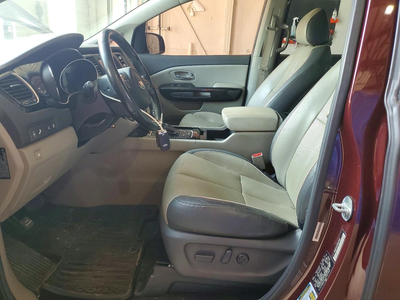 2015 Kia Sedona Sx - Image 7