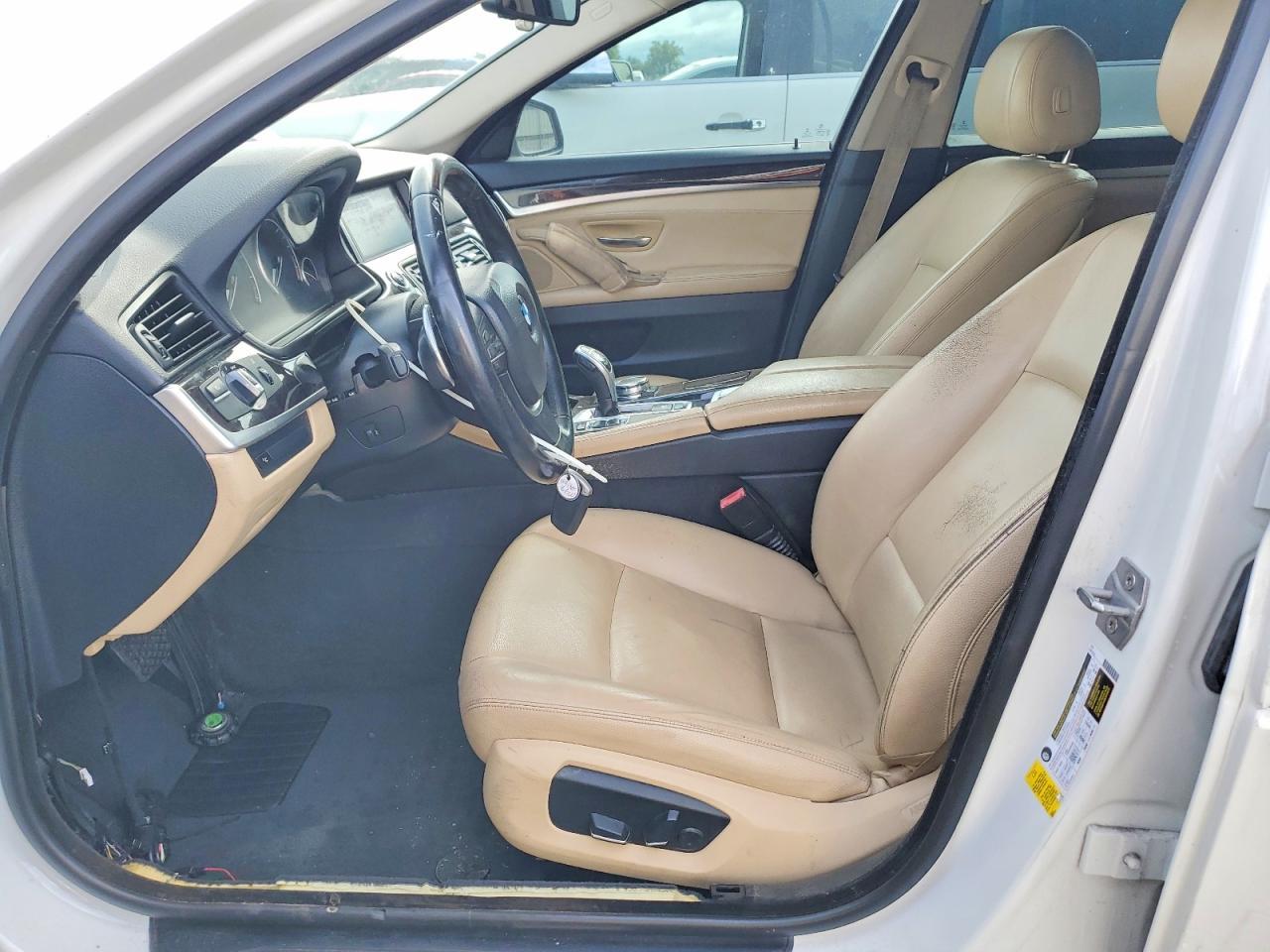 2016 BMW 528 I - Image 7