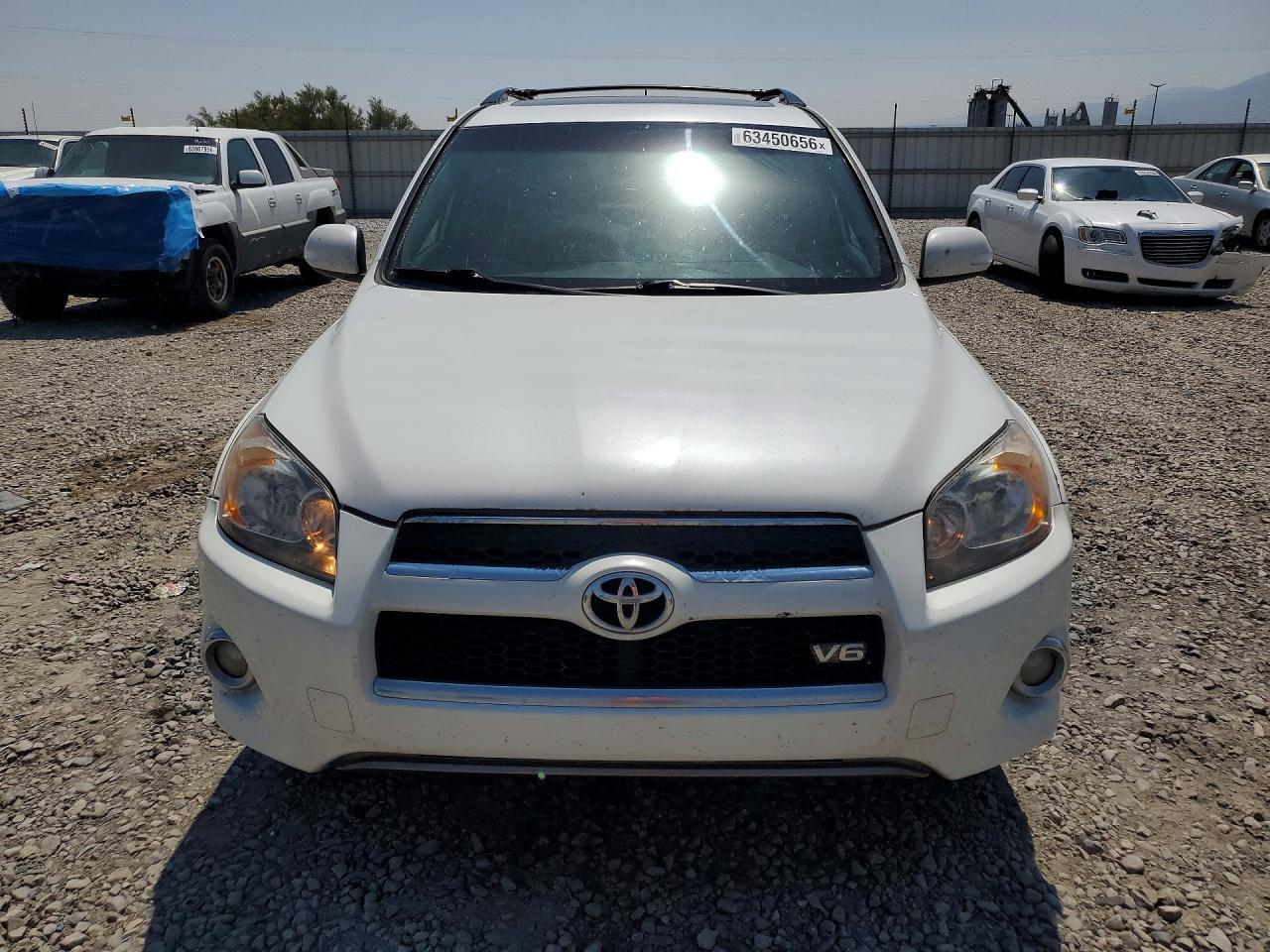 2012 Toyota Rav4 Limited - Image 5