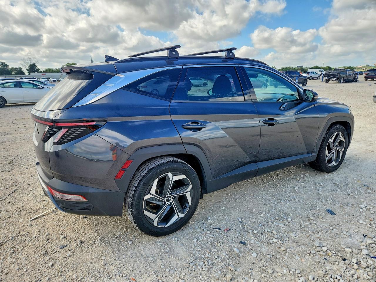 2022 Hyundai Tucson Limited - Фото 3
