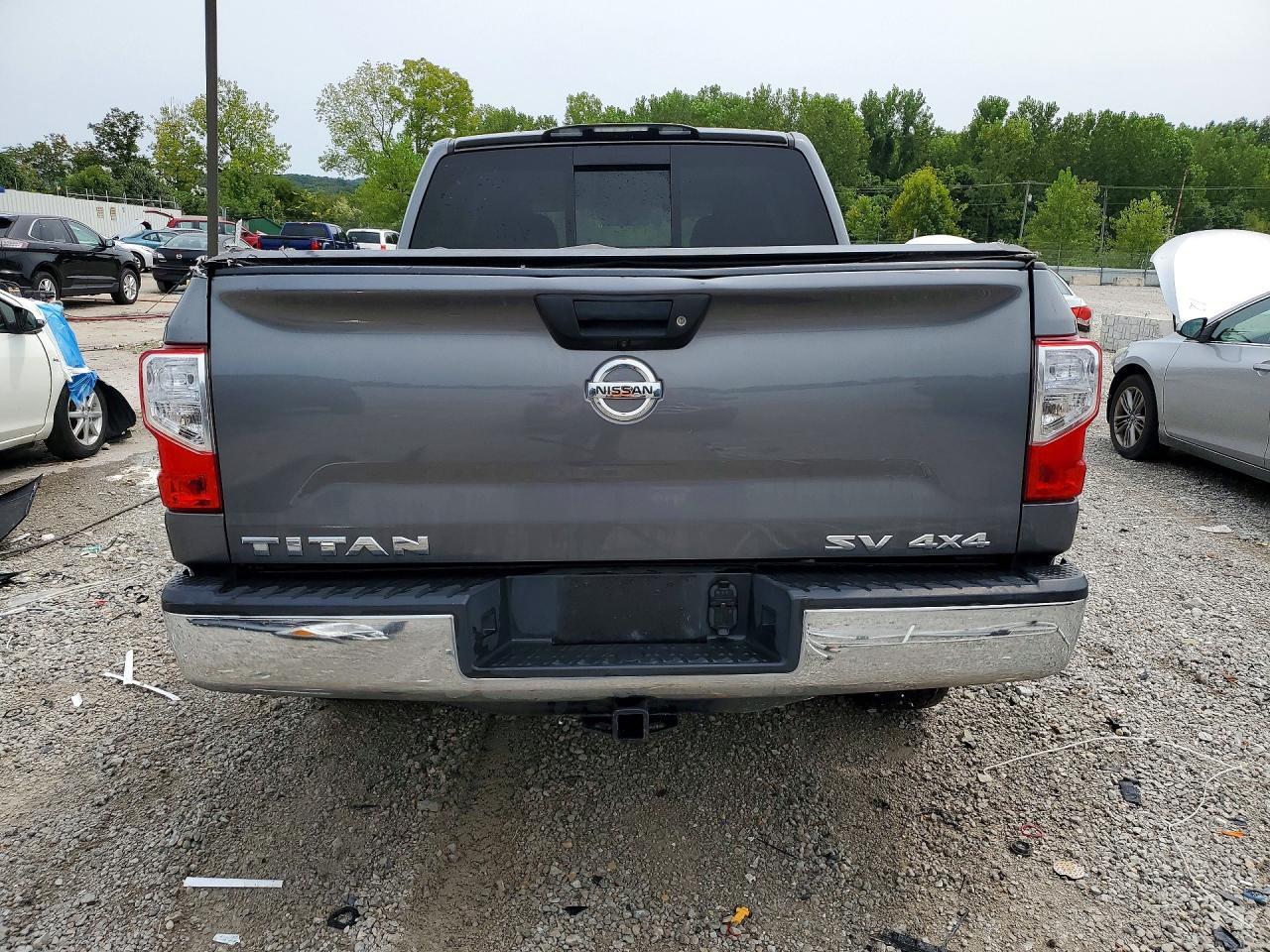 2019 Nissan Titan Sv - Фото 6