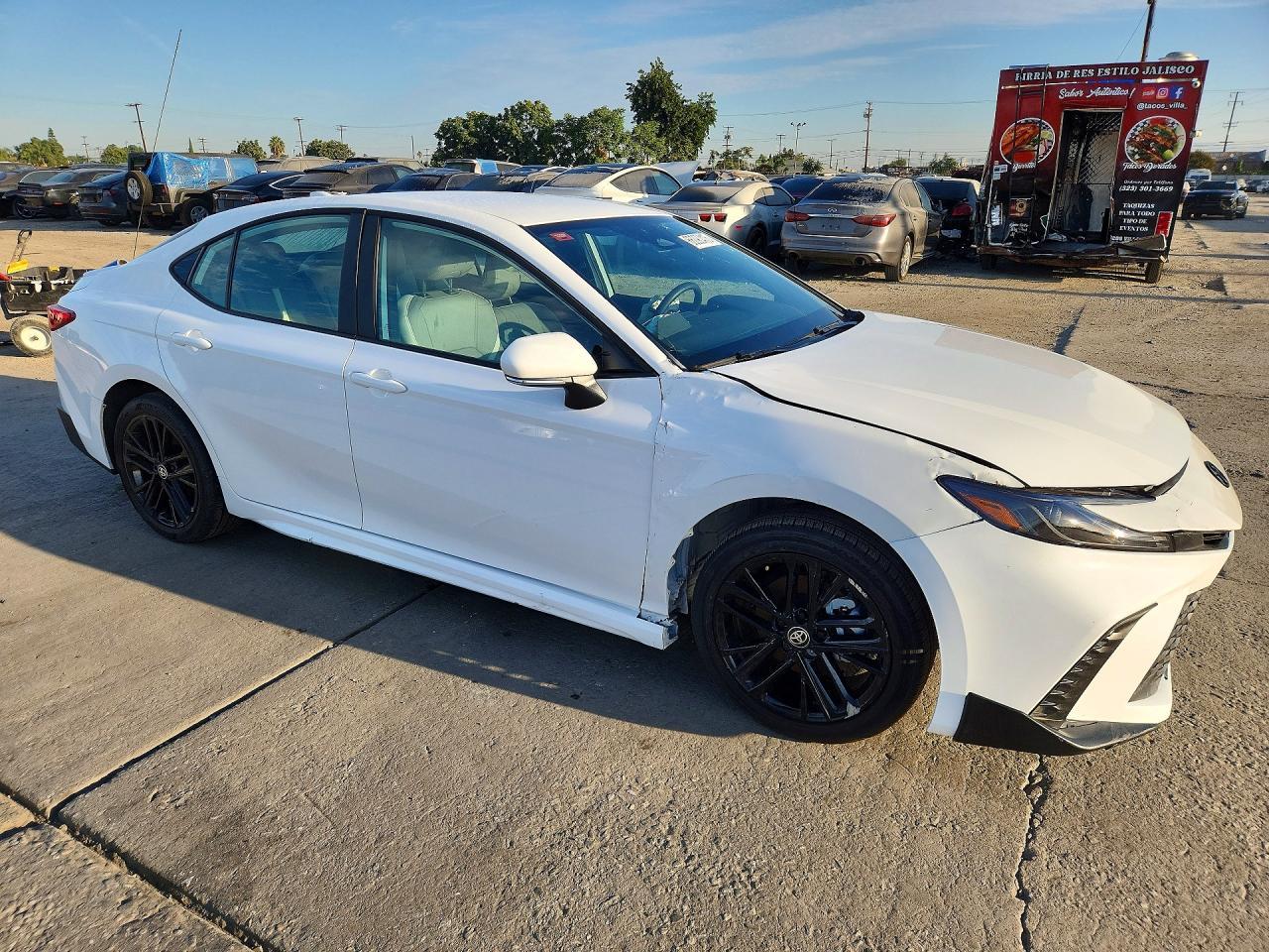2026 Toyota Camry Se - Фото 4