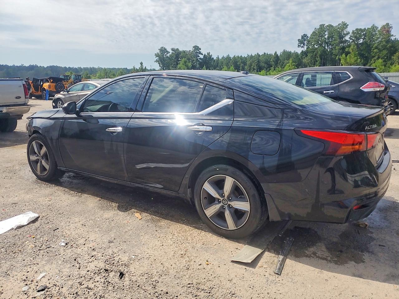 2019 Nissan Altima 2.5 Sv - Фото 2