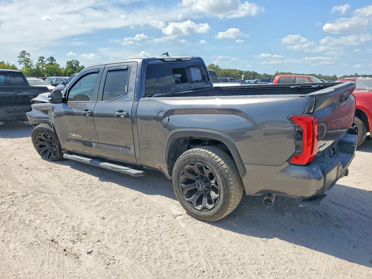 2024 Toyota Tundra Sr5 - Image 2