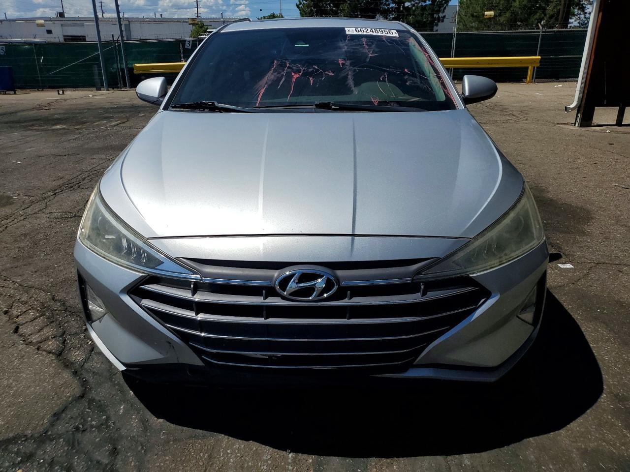 2019 Hyundai Elantra Value Edition - Image 5