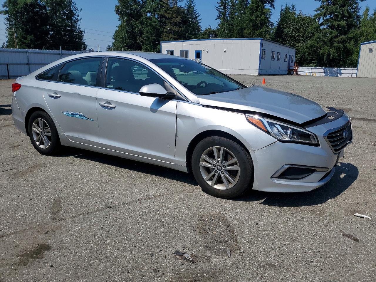 2017 Hyundai Sonata Se - Фото 4