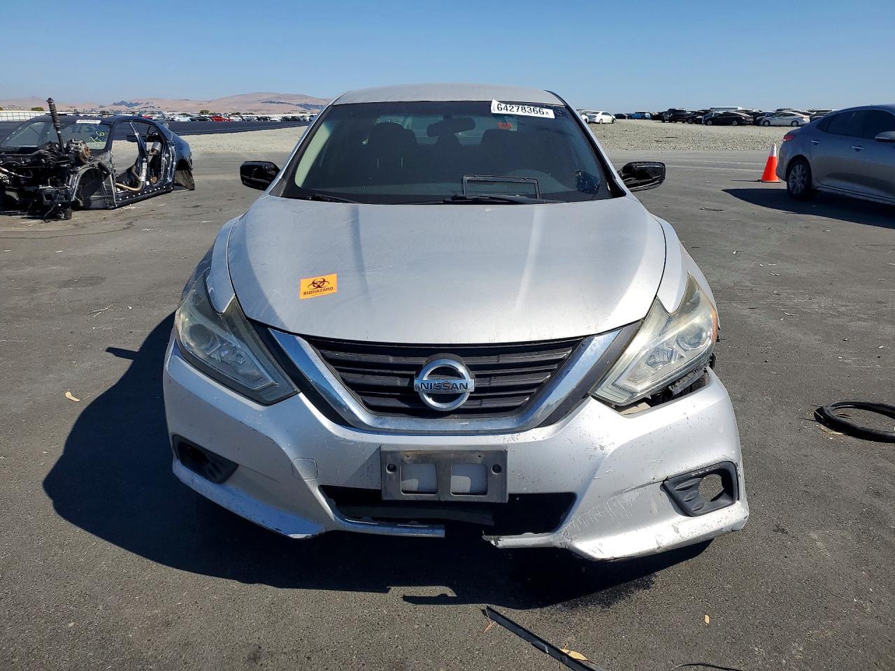 2017 Nissan Altima 2.5 Sv - Image 5