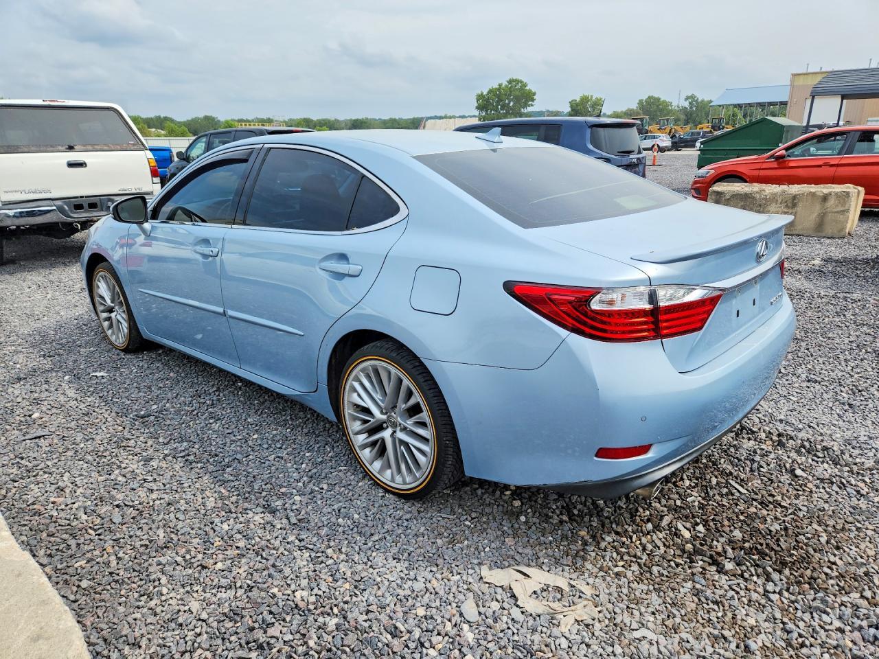2013 Lexus Es 350 - Фото 2